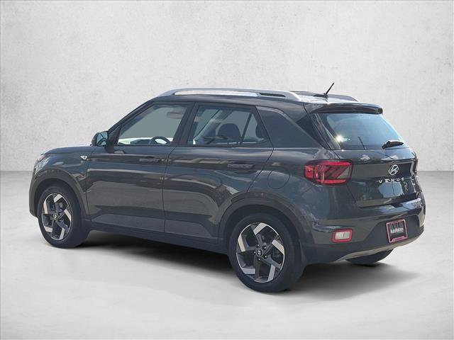 Used 2023 Hyundai Venue SEL FWD image 8