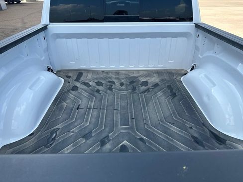 Used 2025 RAM 1500 Lone Star AWD/4WD image 7