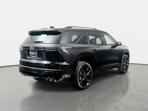 Used 2026 Chevrolet Traverse RS AWD/4WD image 7