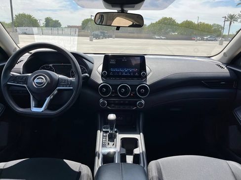 Used 2025 Nissan Sentra SV FWD image 13