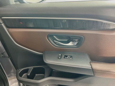 Used 2023 Honda Pilot Elite image 33