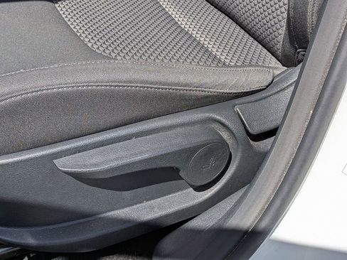 Used 2024 Kia Sportage LX image 14