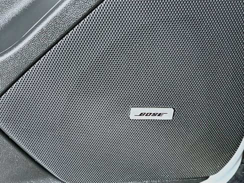 Used 2025 Cadillac XT6 Luxury w/ LPO, Floor Liner Package AWD/4WD image 19