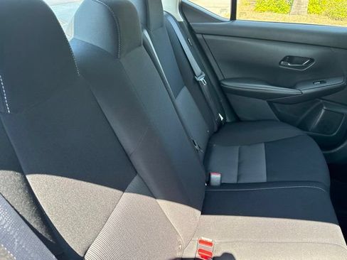 Used 2025 Nissan Sentra SV FWD image 32