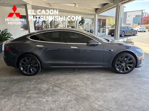 Used 2020 Tesla Model S Long Range Plus AWD/4WD image 2