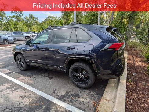 Used 2021 Toyota RAV4 XSE AWD/4WD image 5