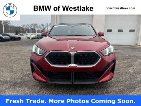Certified 2025 BMW X2 xDrive28i image 8