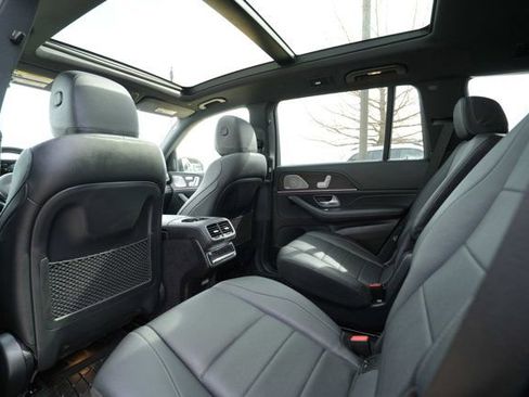 Certified 2023 Mercedes-Benz GLS 450 4MATIC image 44