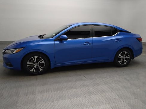 Used 2022 Nissan Sentra SV FWD image 2