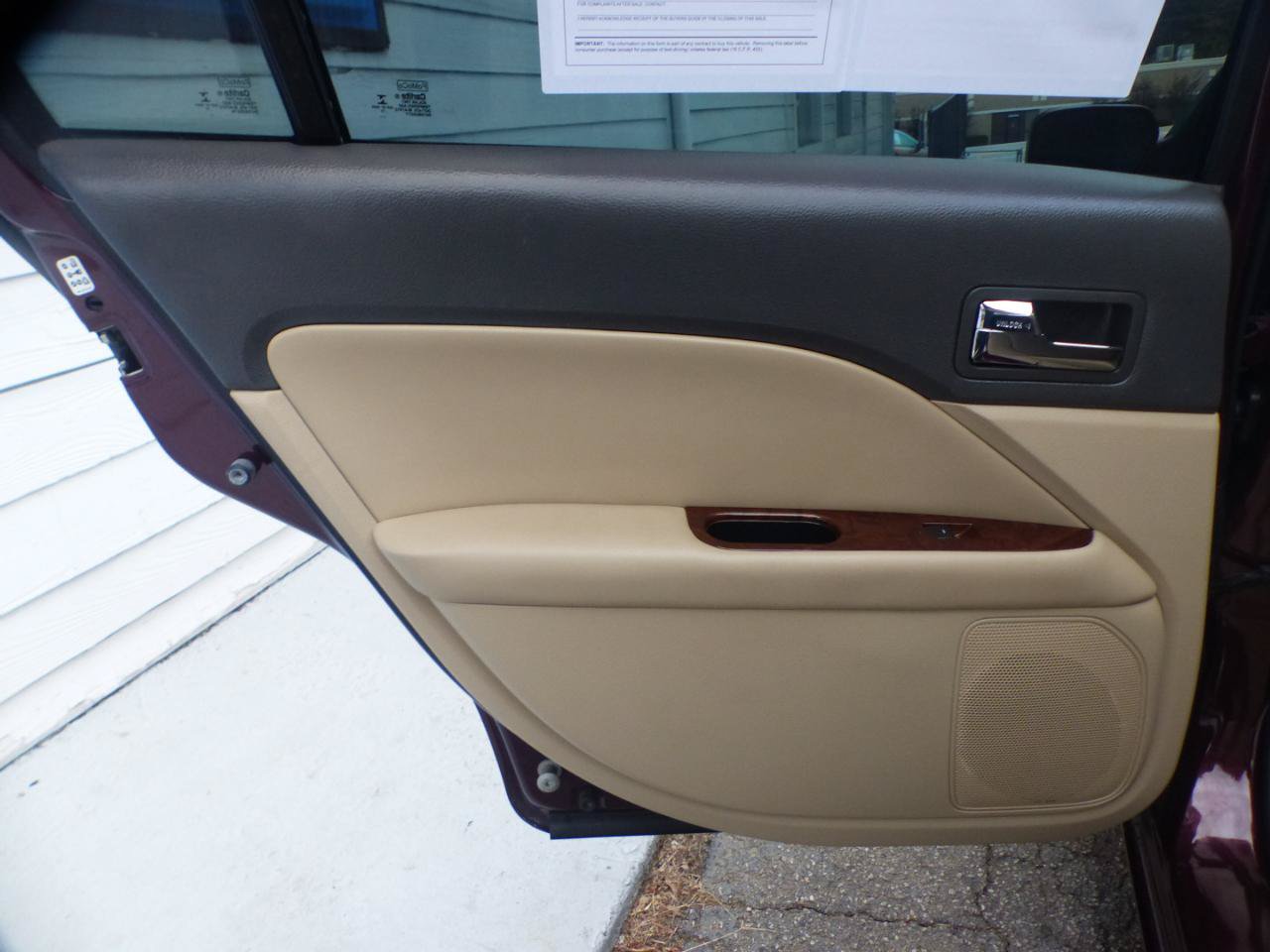 Used 2012 Ford Fusion SEL FWD image 11