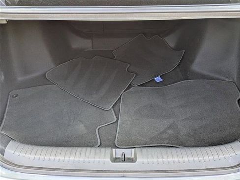Used 2024 Honda Accord Touring image 6