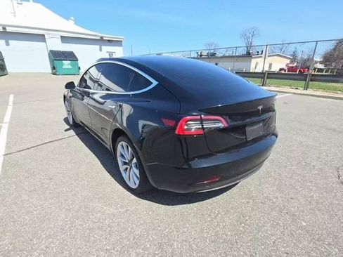 Used 2019 Tesla Model 3 Long Range image 4