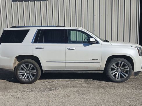 Used 2018 GMC Yukon Denali w/ Denali Ultimate Package RWD image 2