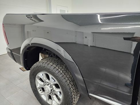 Used 2018 RAM 2500 Limited image 25