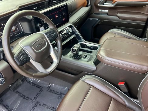 Used 2023 GMC Sierra 1500 Denali w/ Denali Reserve Package image 12