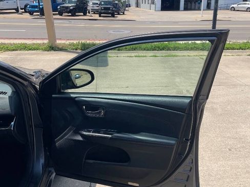 Used 2013 Toyota Avalon Limited image 25