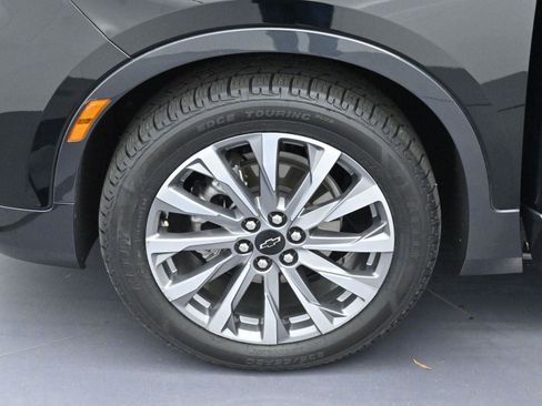 Used 2024 Chevrolet Blazer Premier w/ Driver Confidence II Package image 32