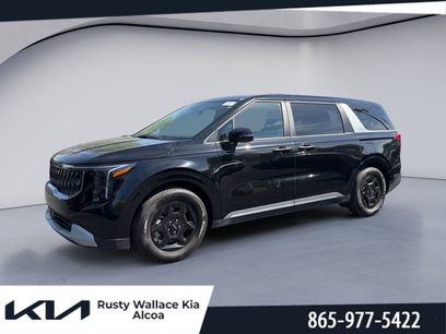 Used 2025 Kia Carnival