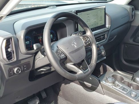 New 2025 Ford Bronco Sport Outer Banks image 9