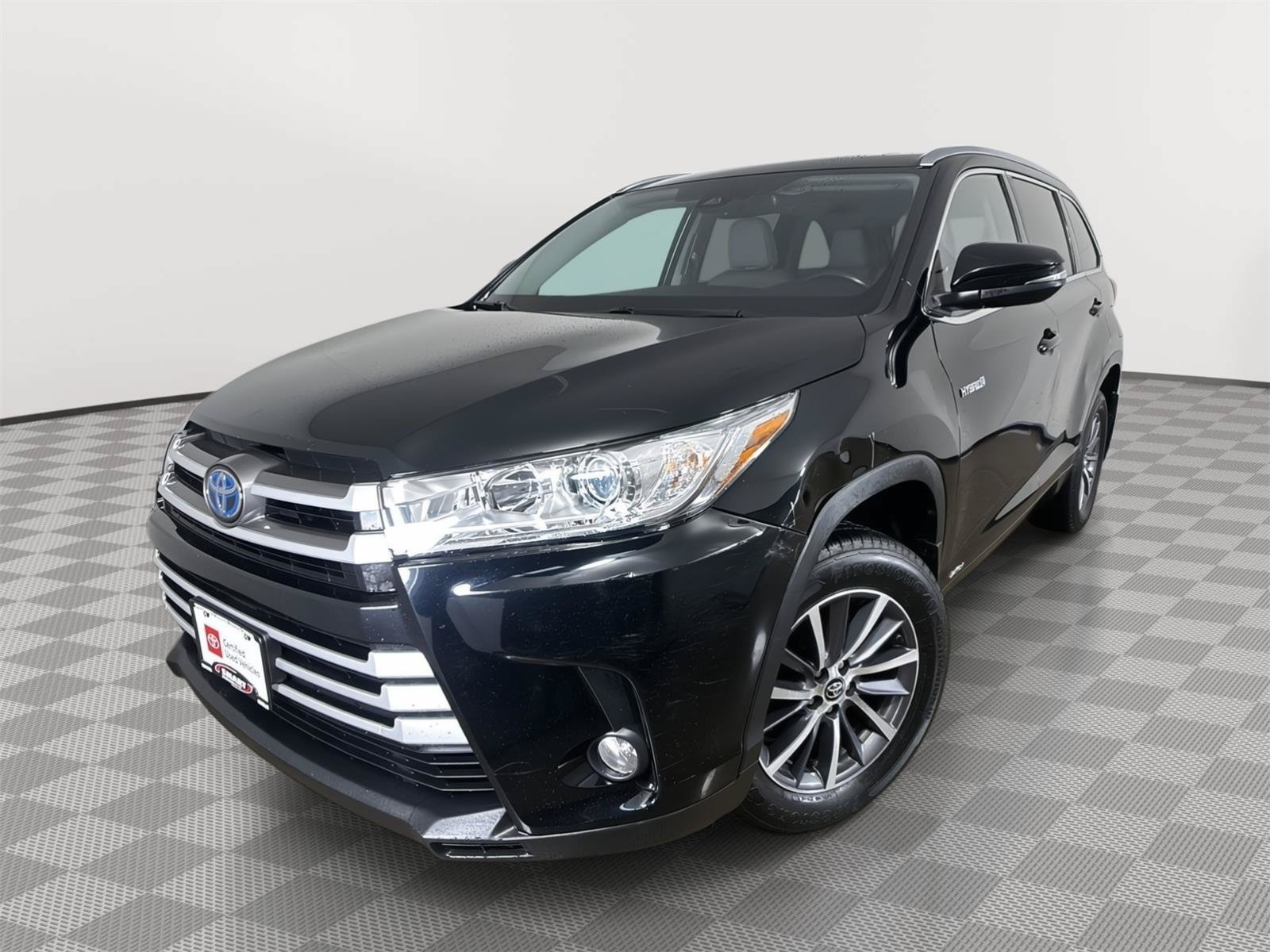 Used 2018 Toyota Highlander XLE AWD/4WD image 1