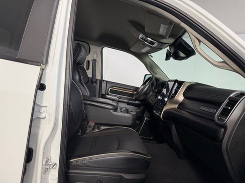 Used 2024 RAM 2500 Laramie w/ Safety Group image 31
