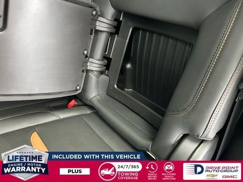 Used 2023 GMC Sierra 1500 AT4 w/ AT4 Premium Package image 27