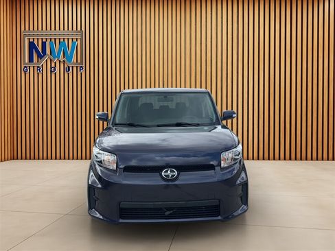 Used 2012 Scion xB FWD image 20