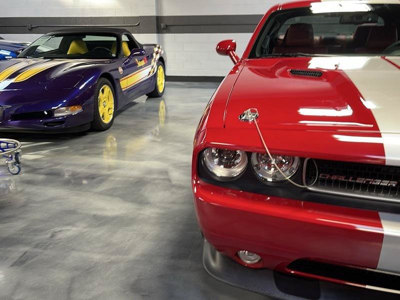 Used 2013 Dodge Challenger SRT8 w/ Harman Kardon Audio Group RWD image 6