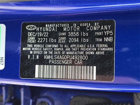 Used 2023 Hyundai Elantra SEL w/ Convenience Package image 37