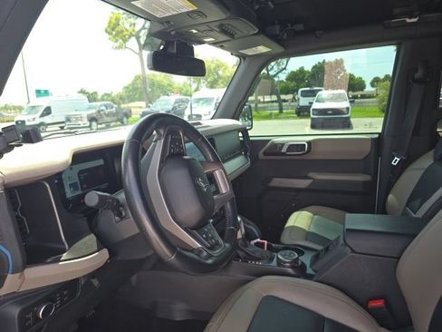 Used 2022 Ford Bronco Wildtrak AWD/4WD image 9