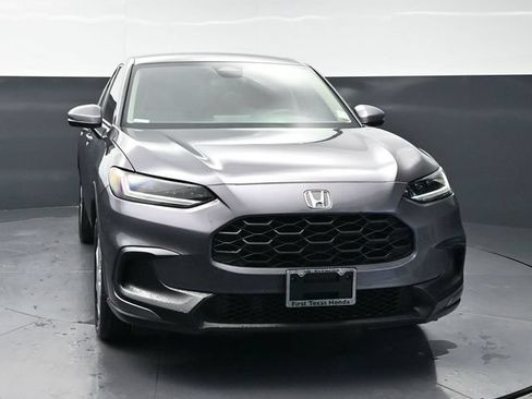 Certified 2025 Honda HR-V LX image 2