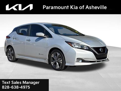 Used 2018 Nissan Leaf SV w/ SV Technology Package image 1
