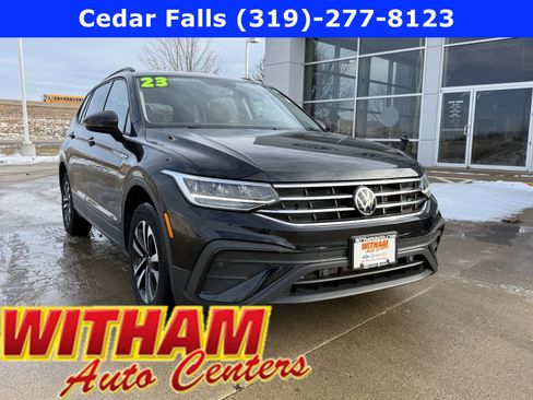 Used 2023 Volkswagen Tiguan S image 1