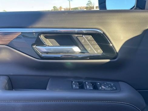 New 2026 Chevrolet Tahoe Premier w/ Sun And Tow Package AWD/4WD image 30