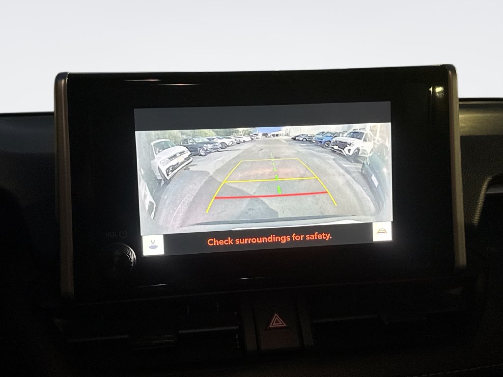 Used 2025 Toyota RAV4 LE AWD/4WD image 23