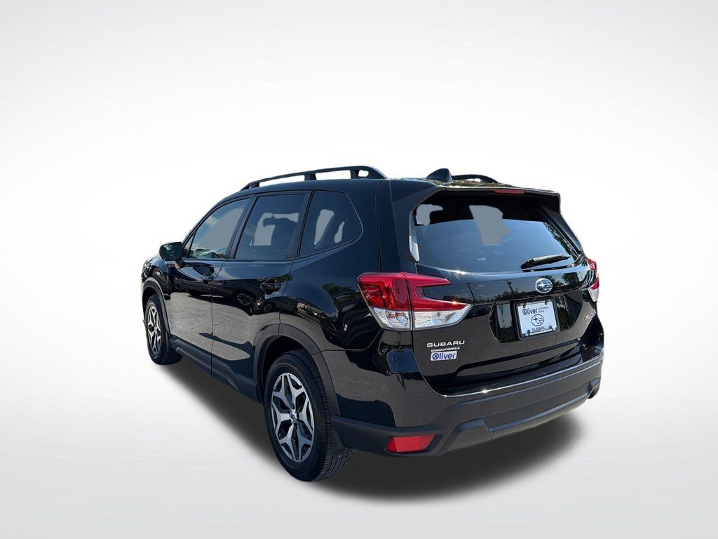 Certified 2024 Subaru Forester Premium AWD/4WD image 13