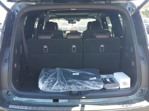 New 2026 Nissan Armada Platinum Reserve AWD/4WD image 5