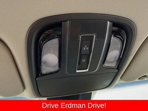Used 2019 Kia Sorento EX FWD image 18