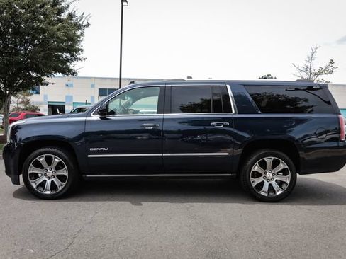 Used 2018 GMC Yukon XL Denali w/ Open Road Package AWD/4WD image 12
