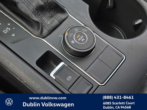 Used 2018 Volkswagen Atlas S AWD/4WD image 19