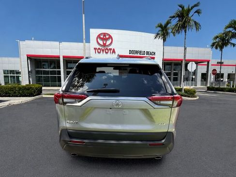 Used 2023 Toyota RAV4 XLE FWD image 6