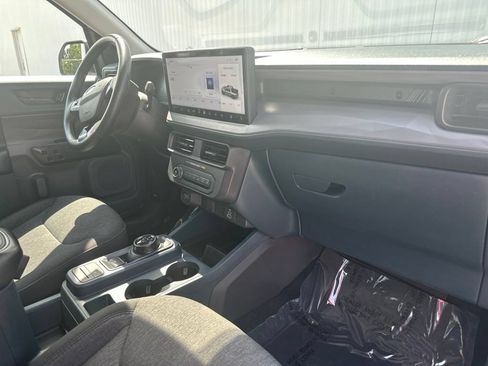 Used 2025 Ford Maverick XLT w/ XLT Luxury Package AWD/4WD image 32