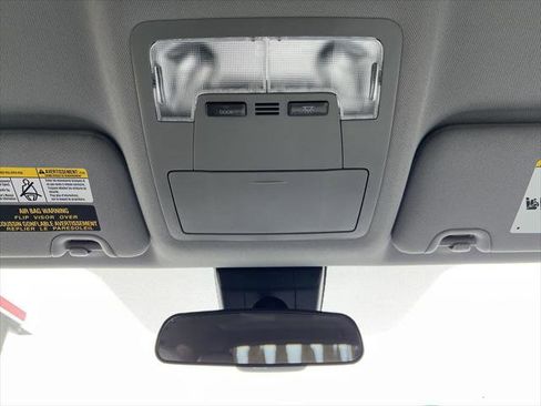 Certified 2019 Toyota Highlander Plus image 10