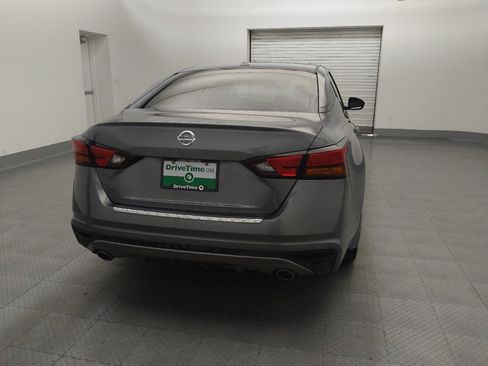 Used 2020 Nissan Altima 2.5 SR FWD image 7