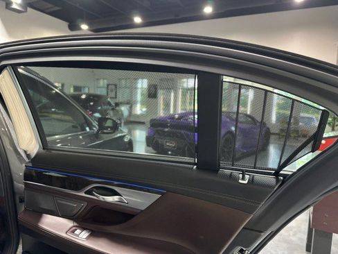 Used 2016 BMW 740i RWD image 33