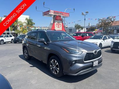 Used 2024 Toyota Highlander XLE