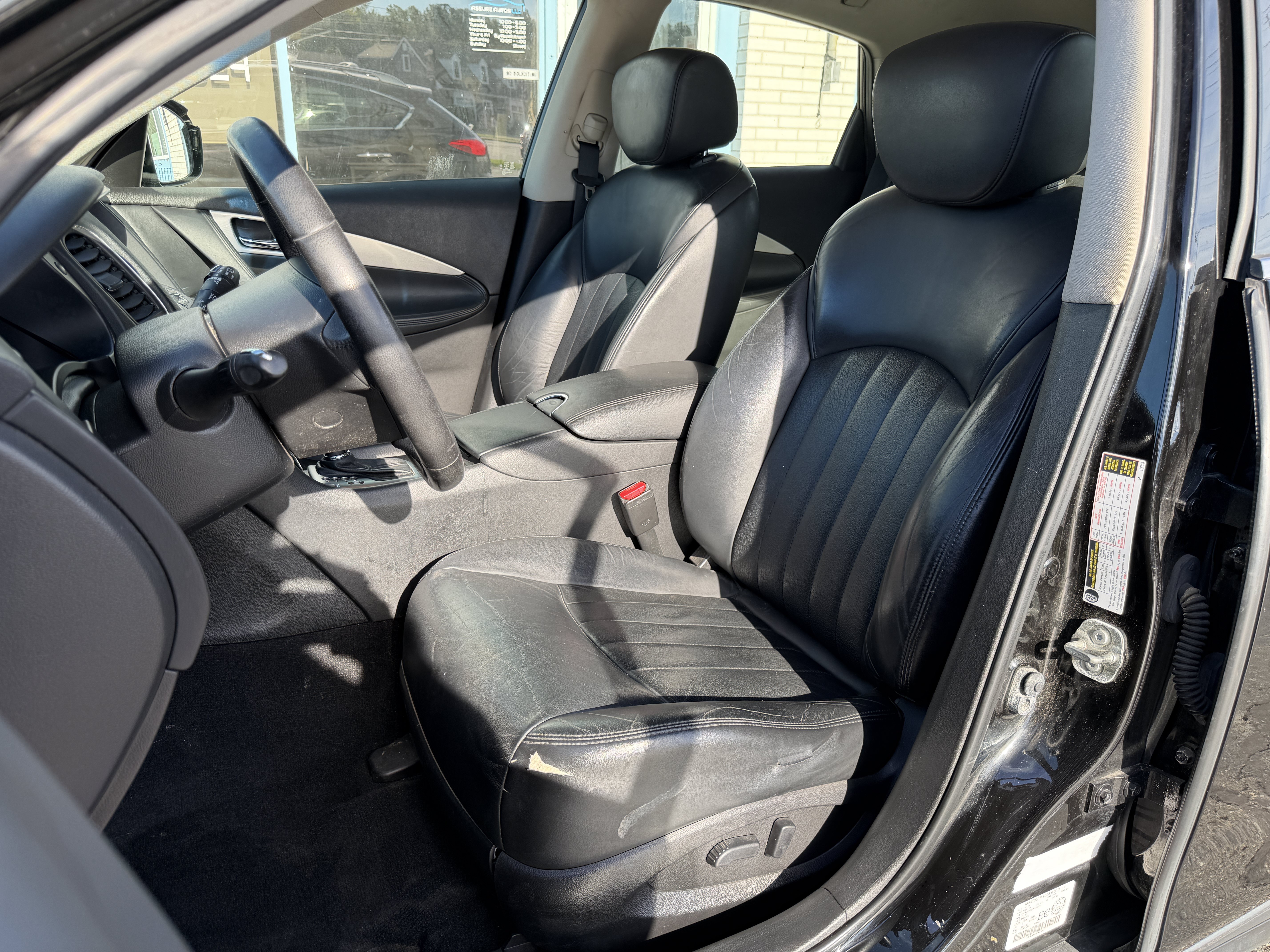 Used 2015 INFINITI QX50 AWD image 13