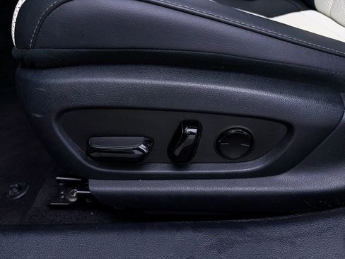 Used 2023 Lexus ES 300h F Sport w/ Accessory Package (Z2) FWD image 19