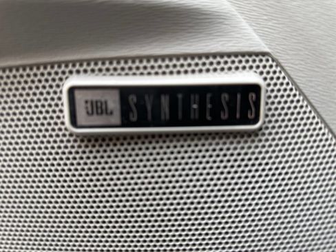 Used 2009 Toyota Venza image 16