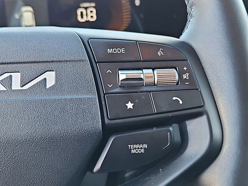 Certified 2026 Kia Sportage EX image 25